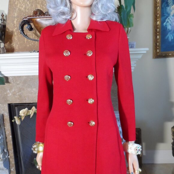 St. John Collection Red Knit Double Breasted Jacket & Skirt Suit SIze 8 - Picture 4 of 16